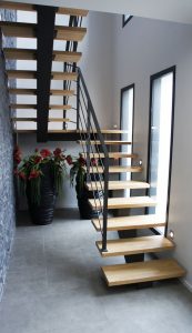 escaleras interiores para casas pequeñas de herreria