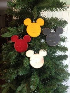 esferas de mickey mouse para navidad